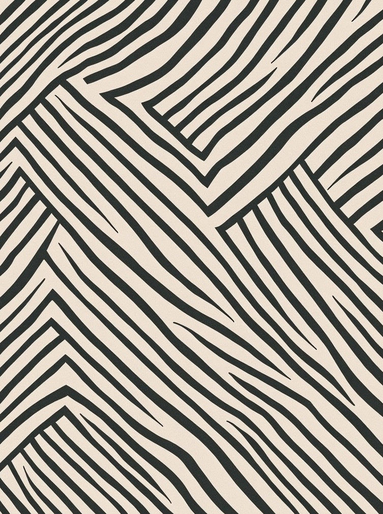 Black and Cream Wavy Stripe Geometric Rug