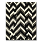 Modern Black White Chevron Zigzag Rug